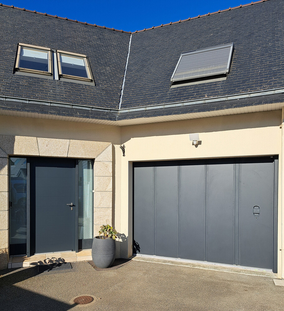 Porte de Garage Latérale