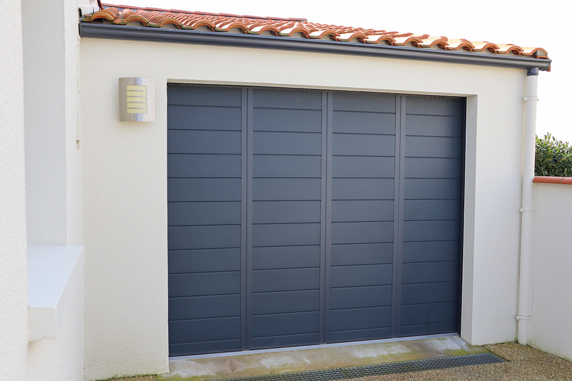 Porte de Garage Latérale