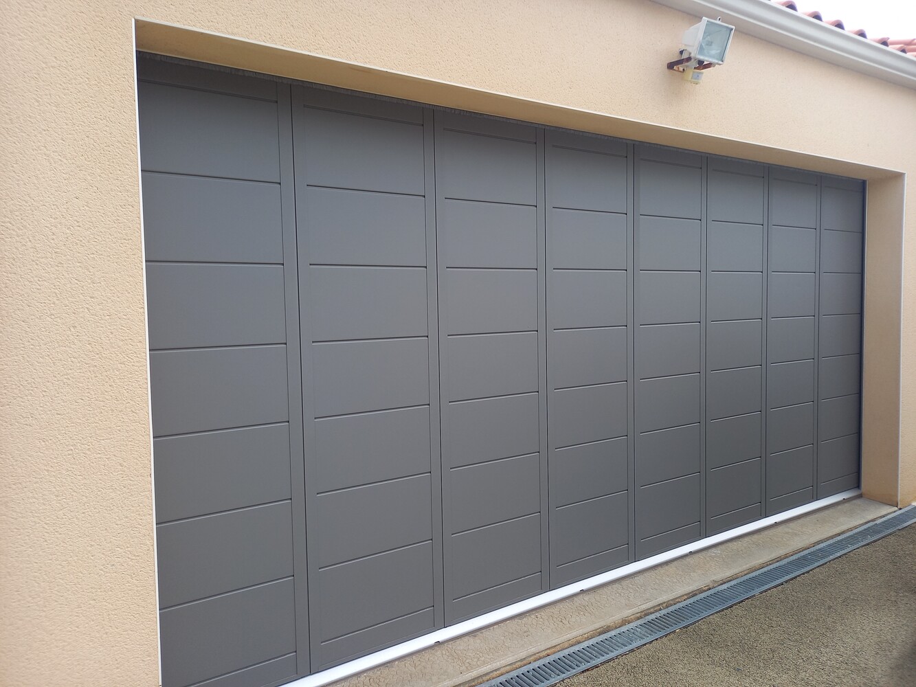 Porte de Garage Latérale